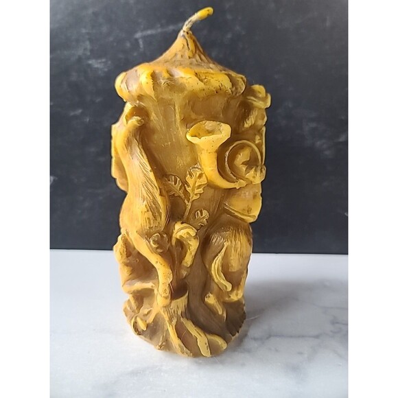 Vintage Hand Carved Hunting Themed 3-D Candle - Picture 6 of 10